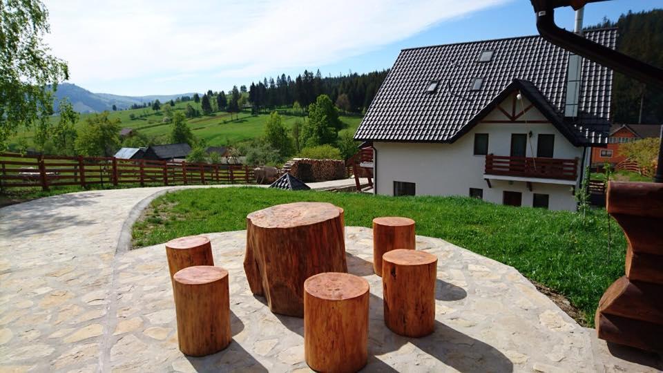Pensiunea Doina Bucovinei Manastirea Humorului Exterior photo